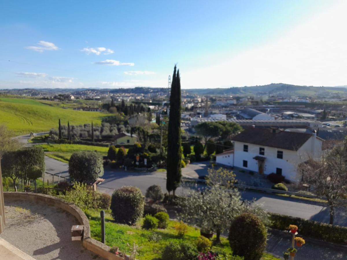 Villetta Dei Lecci 卡斯泰尔菲奥伦蒂诺 外观 照片
